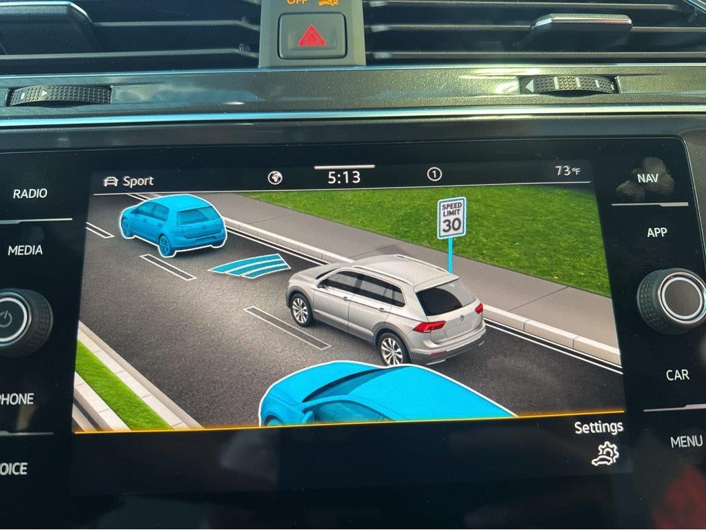 2023 Volkswagen Tiguan SEL R-Line