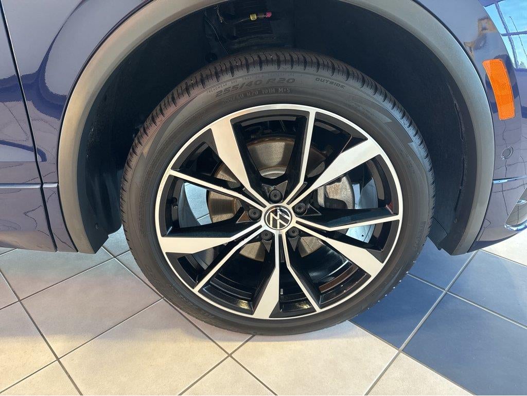 2023 Volkswagen Tiguan SEL R-Line