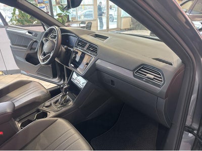 2022 Volkswagen Tiguan SE R-Line Black