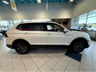 2023 Volkswagen Tiguan SE