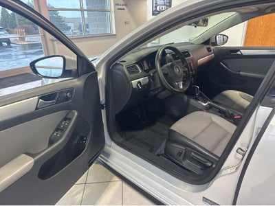 2013 Volkswagen Jetta Hybrid SE