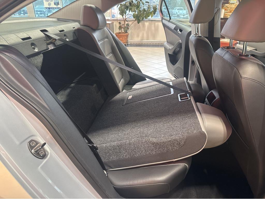 2013 Volkswagen Jetta Hybrid SE