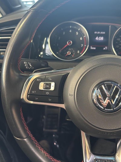 2019 Volkswagen Golf GTI S