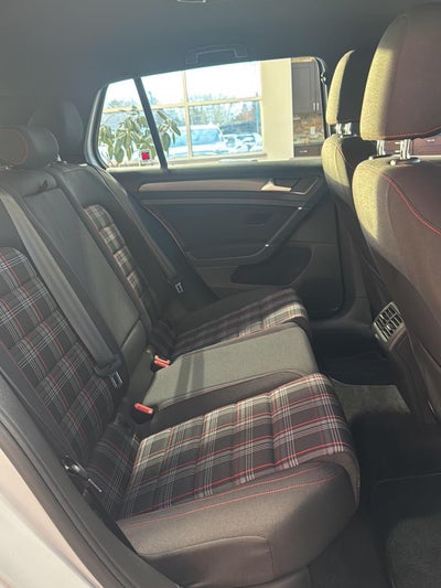 2019 Volkswagen Golf GTI S