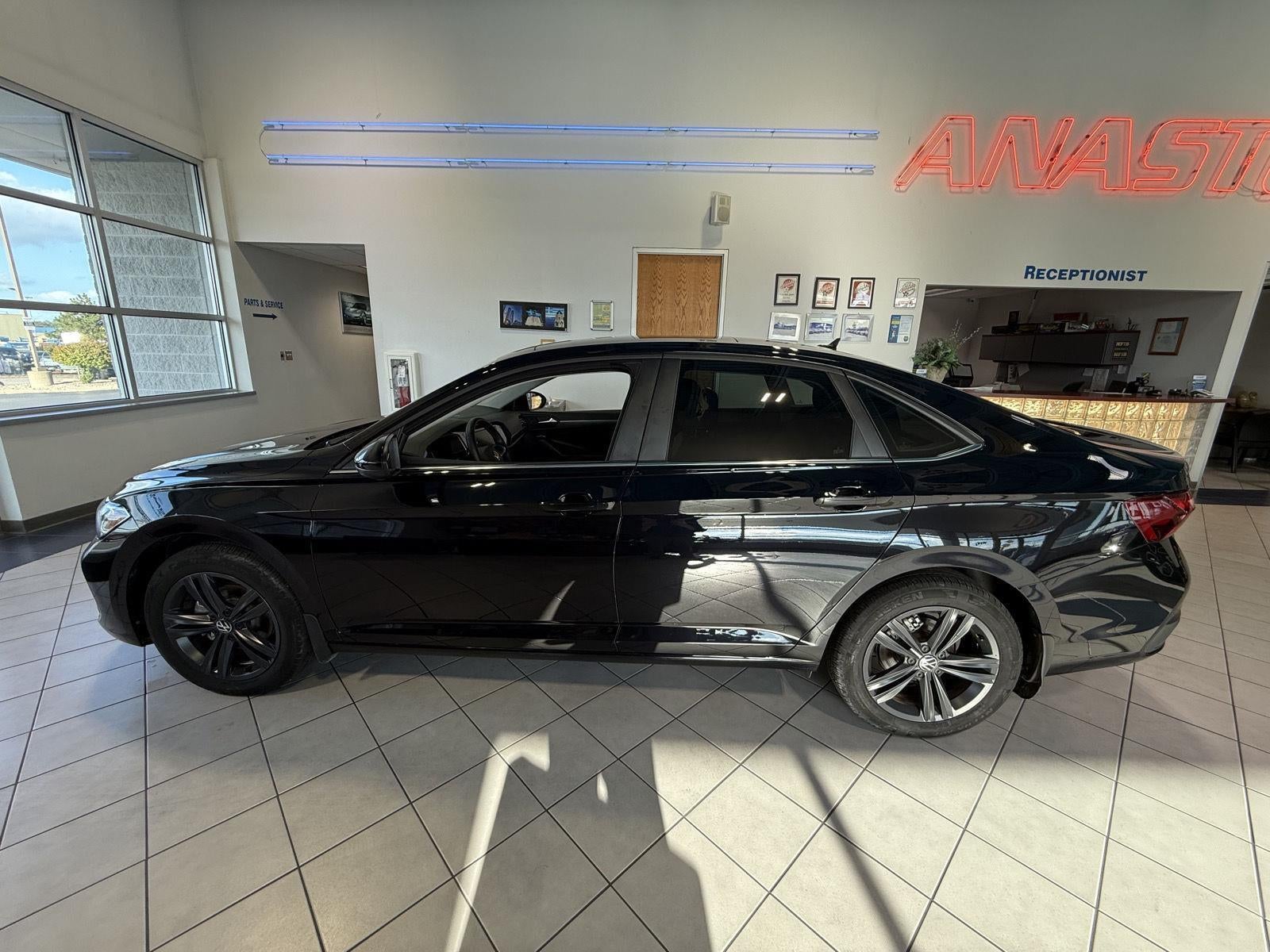 2024 Volkswagen Jetta SE