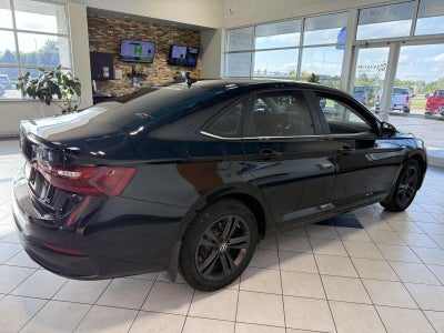 2024 Volkswagen Jetta SE