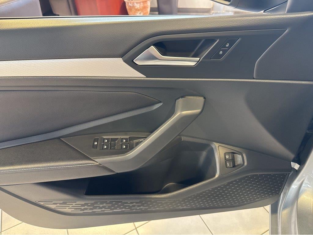 2023 Volkswagen Jetta Sport