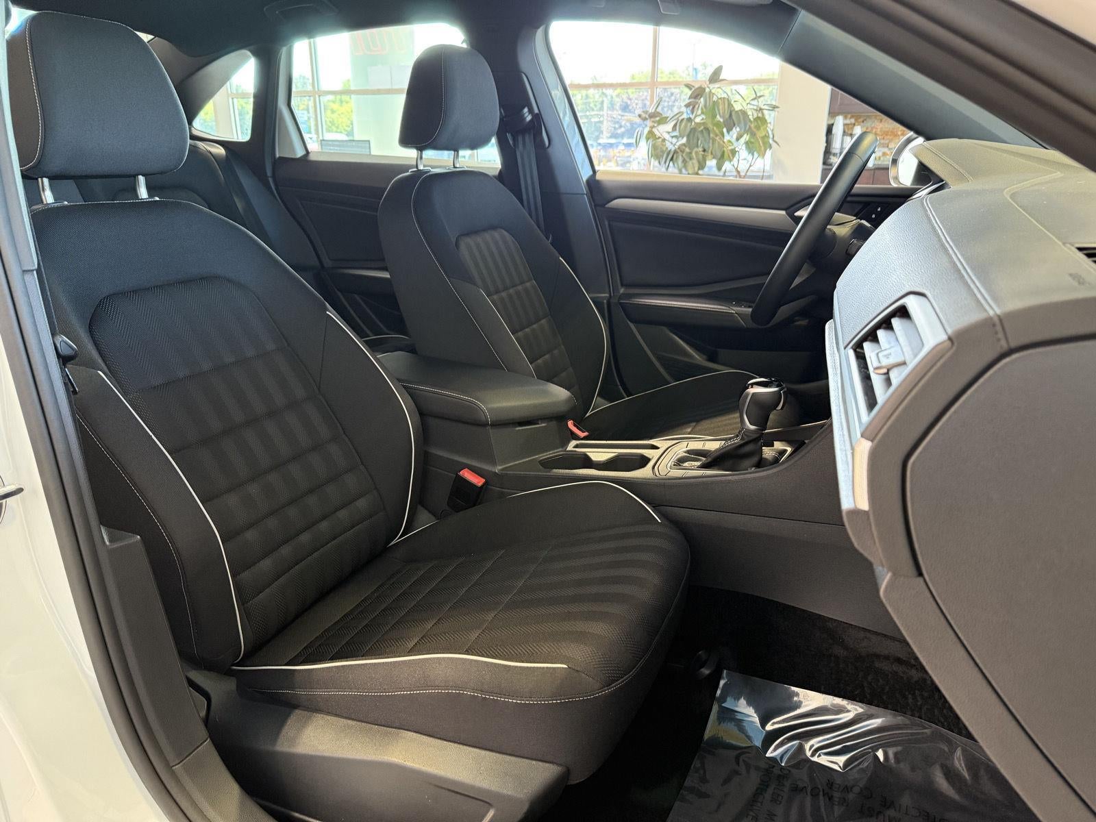 2024 Volkswagen Jetta Sport