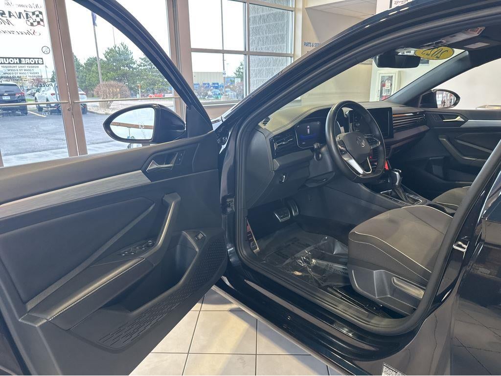2025 Volkswagen Jetta Sport