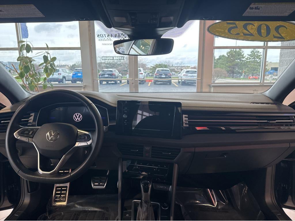 2025 Volkswagen Jetta Sport