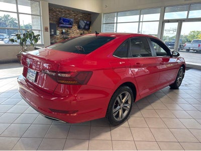 2019 Volkswagen Jetta R-Line
