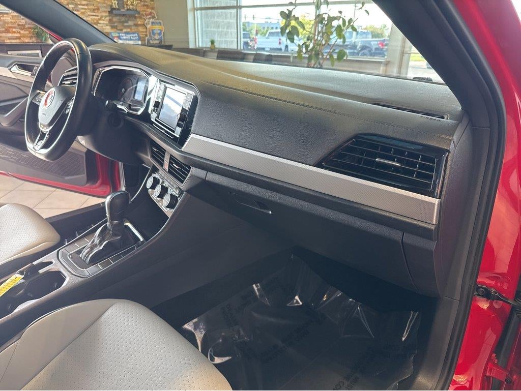 2019 Volkswagen Jetta R-Line