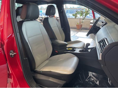 2019 Volkswagen Jetta R-Line