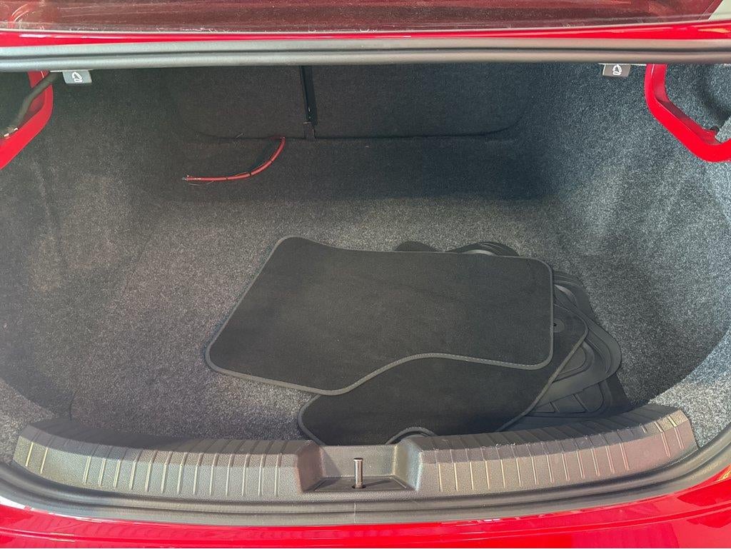 2019 Volkswagen Jetta R-Line