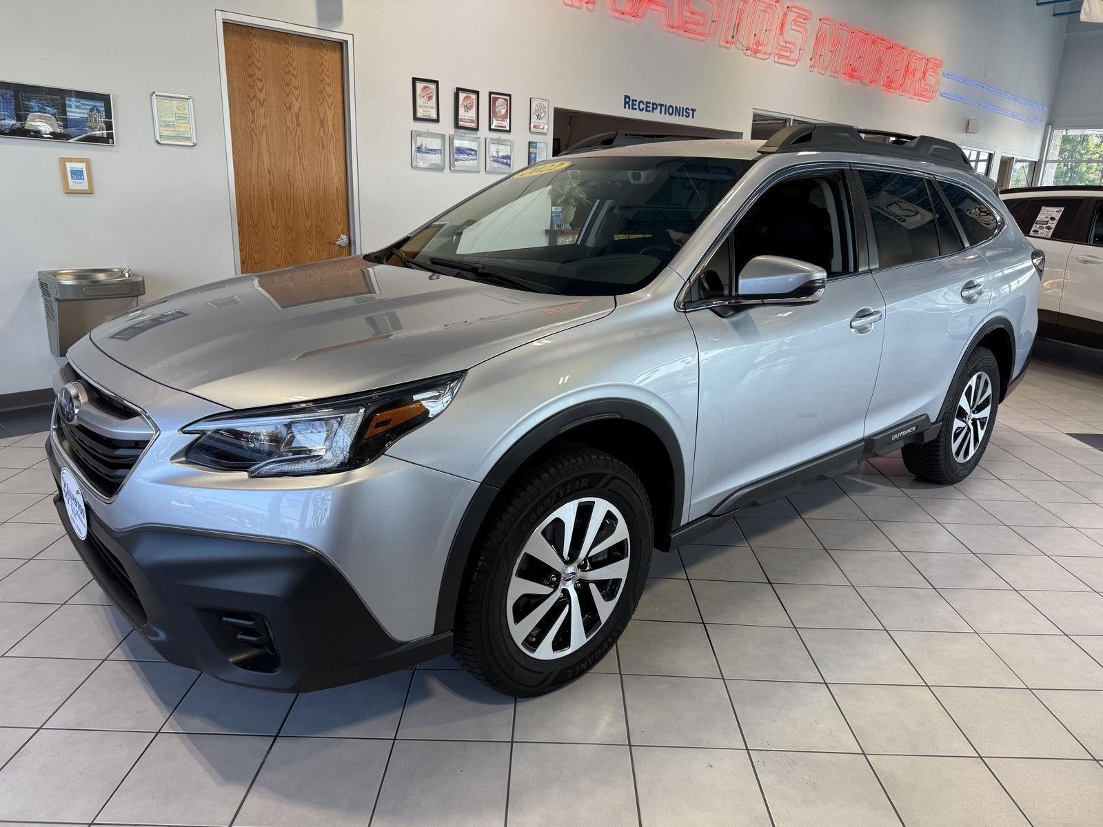 2022 Subaru Outback Premium