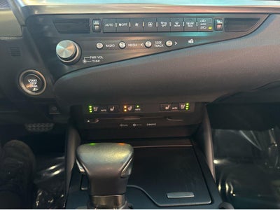 2021 Lexus ES ES 250