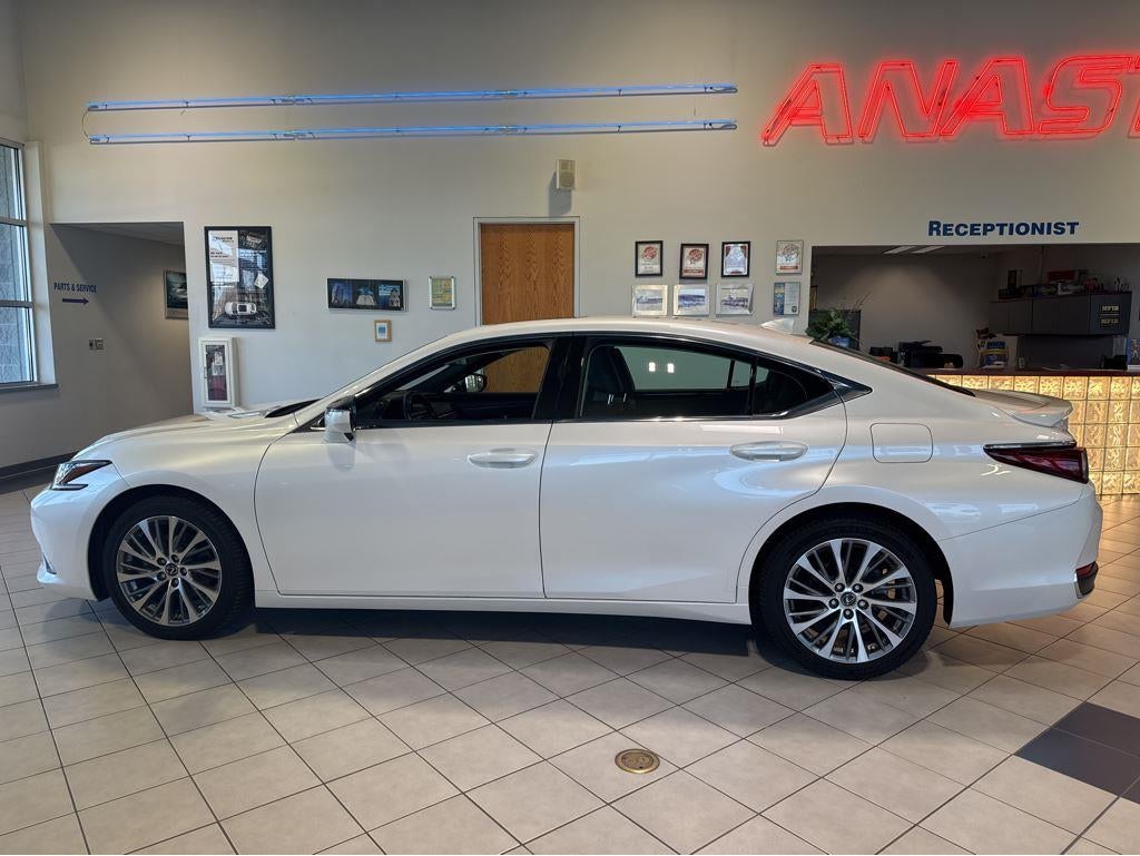 2021 Lexus ES ES 250