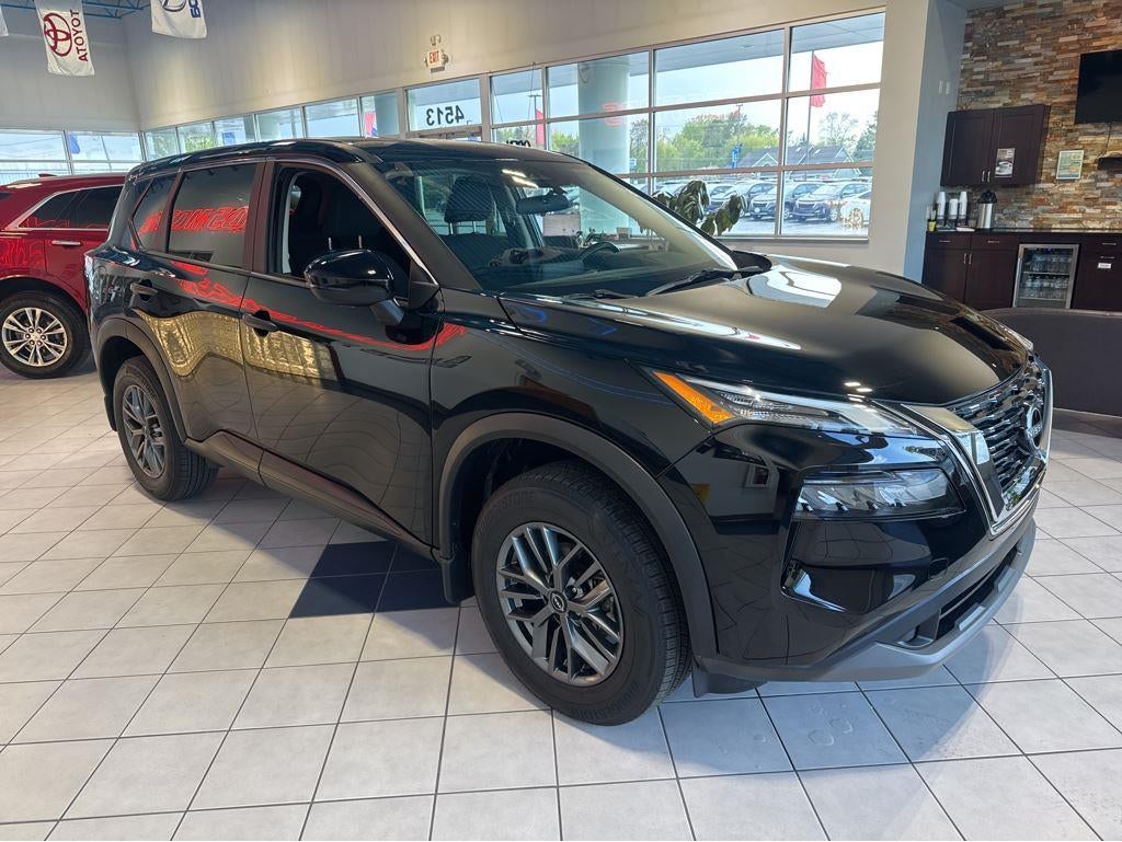 2023 Nissan ROGUE S Base