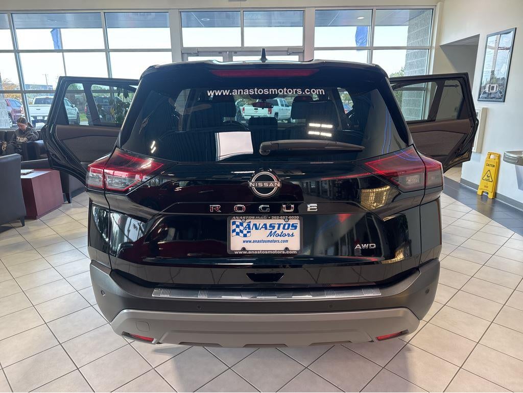 2023 Nissan ROGUE S Base