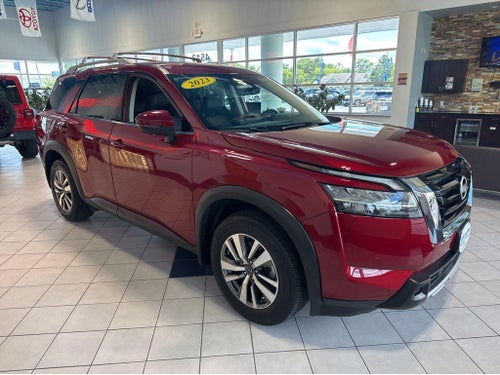 2023 Nissan PATHFINDER Base