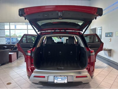 2023 Nissan PATHFINDER Base