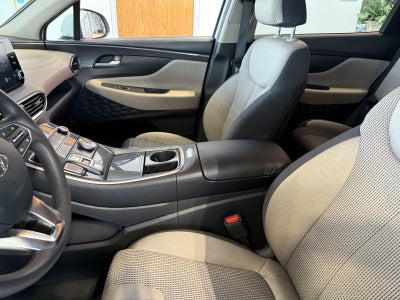 2022 Hyundai Santa Fe SE