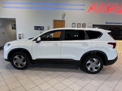 2022 Hyundai Santa Fe SE