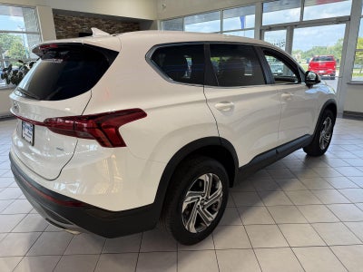 2022 Hyundai Santa Fe SE
