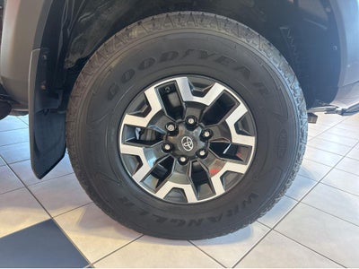 2020 Toyota Tacoma TRD Sport