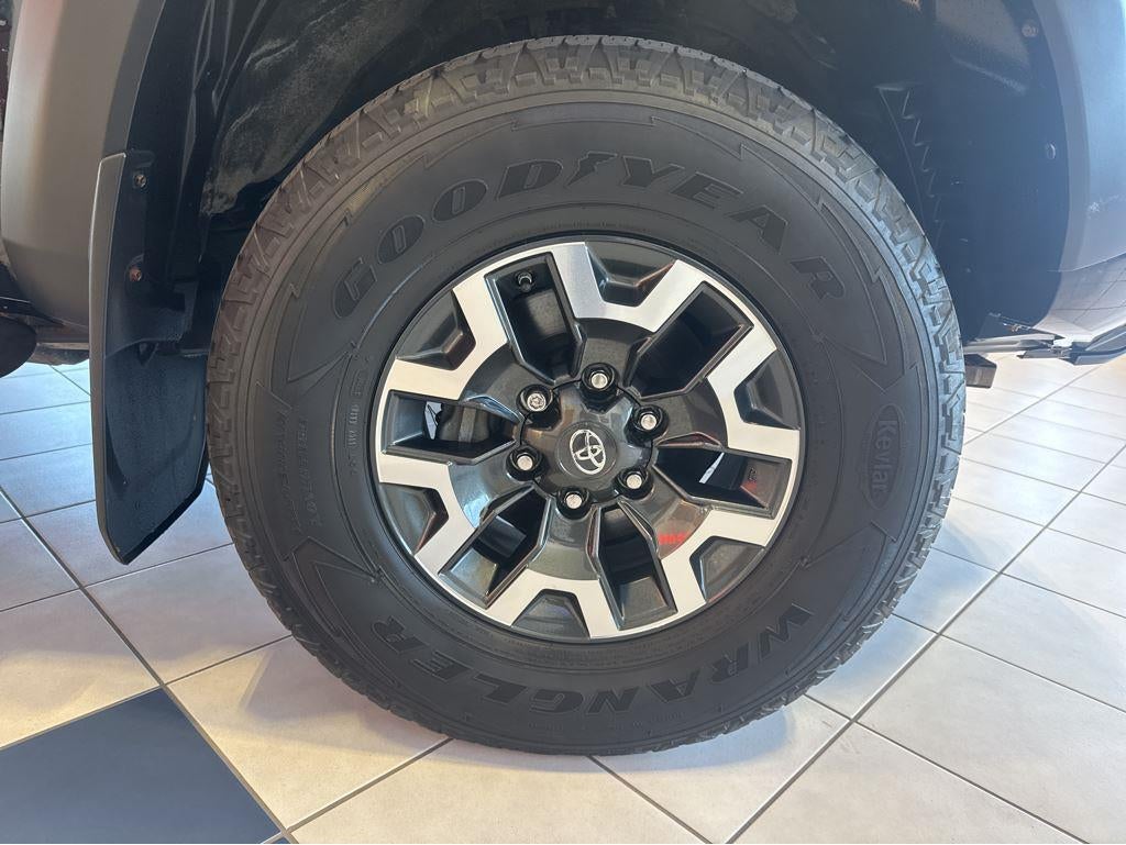 2020 Toyota Tacoma TRD Sport