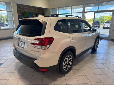 2023 Subaru FORESTER P Base