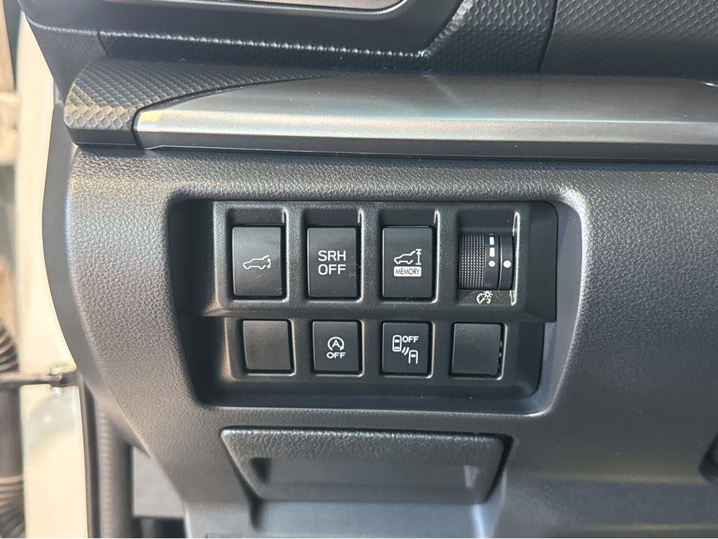 2023 Subaru FORESTER P Base