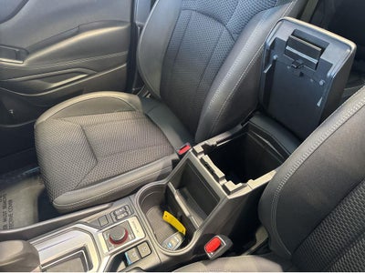 2023 Subaru FORESTER P Base