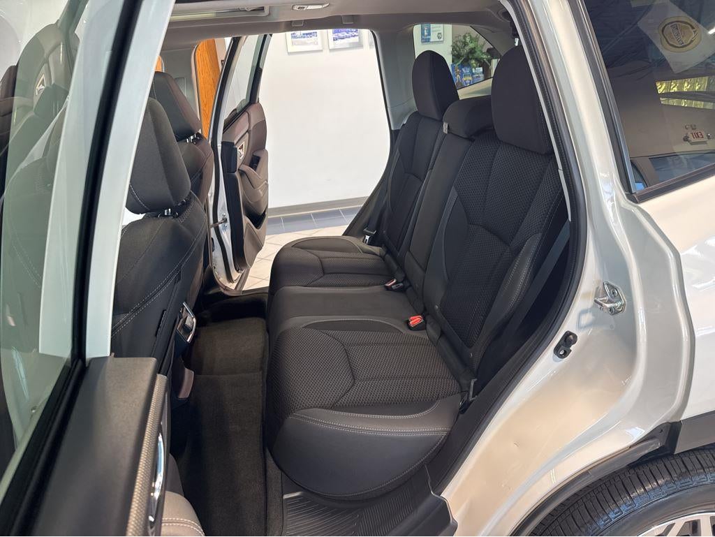 2023 Subaru Forester P Base