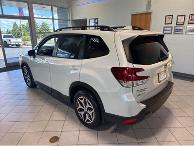 2023 Subaru FORESTER P Base