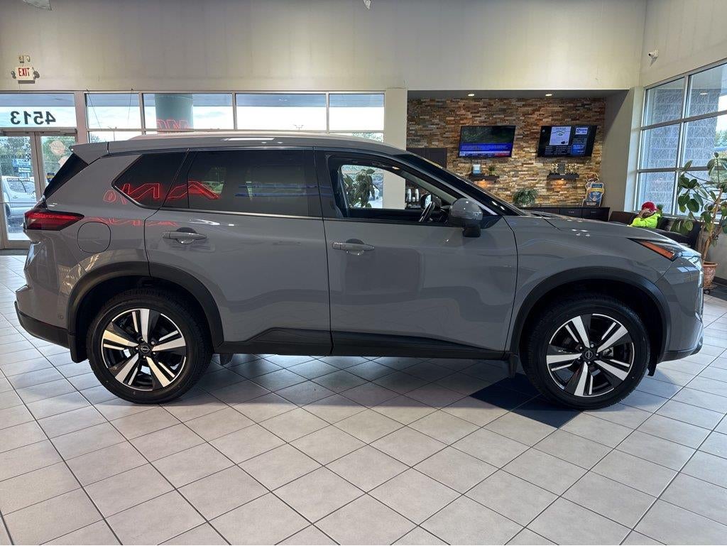 2024 Nissan Rogue SL