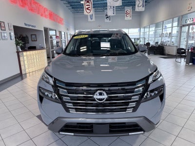 2025 Nissan Rogue SL