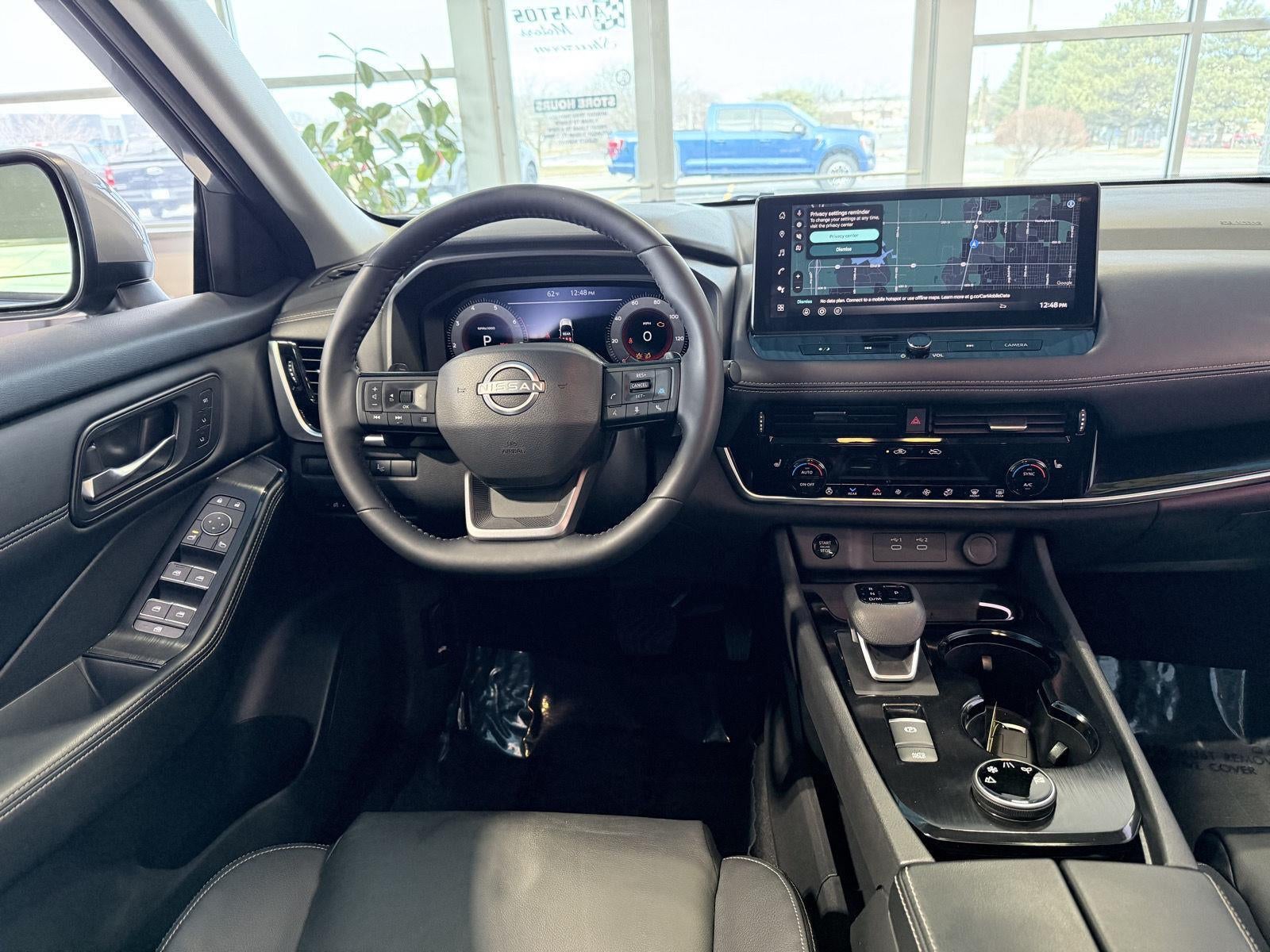 2025 Nissan Rogue SL