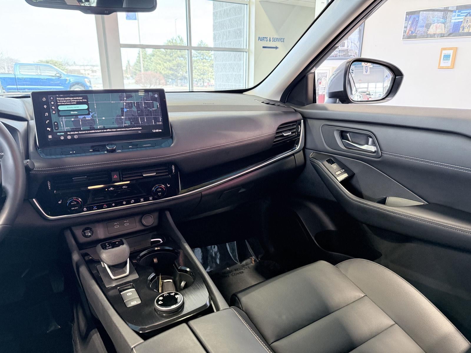 2025 Nissan Rogue SL