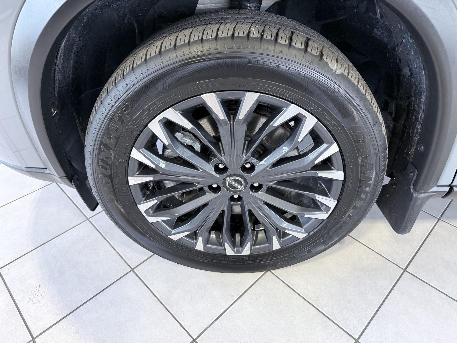 2025 Nissan Rogue SL