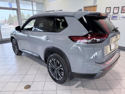 2025 Nissan Rogue SL