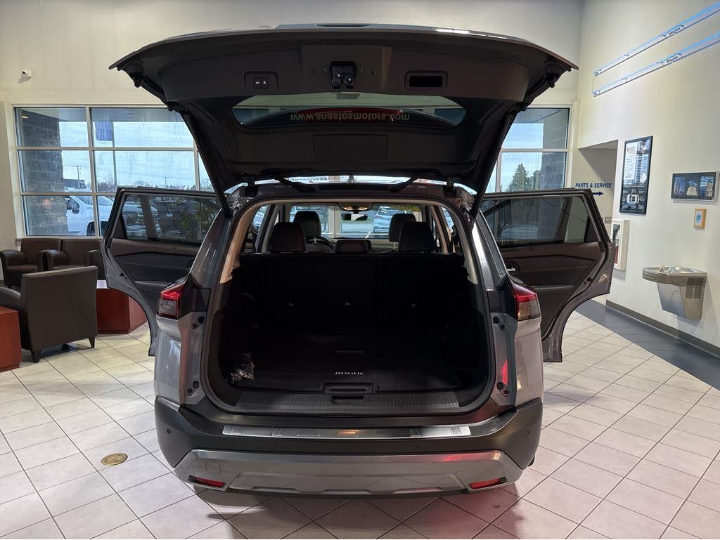 2022 Nissan Rogue SL