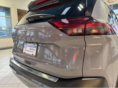 2022 Nissan Rogue SL