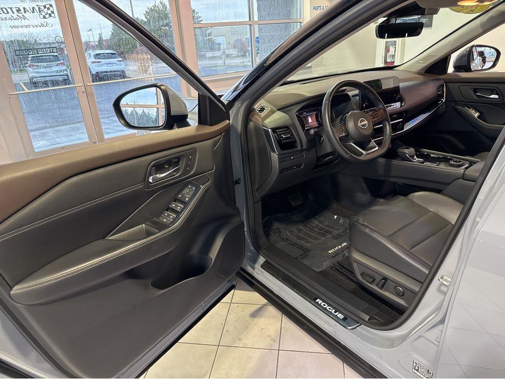 2022 Nissan Rogue SL