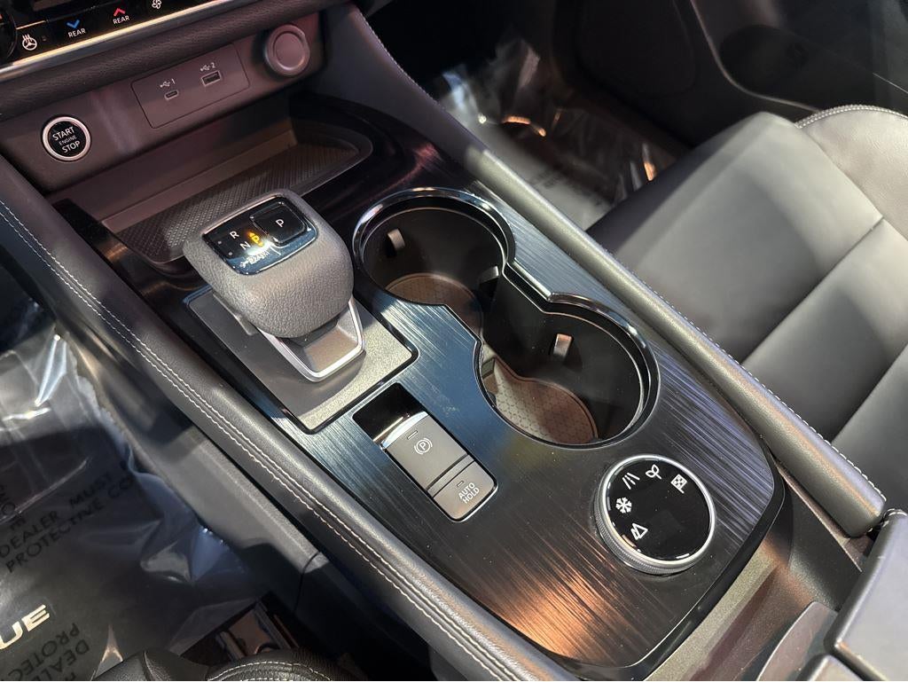 2022 Nissan Rogue SL