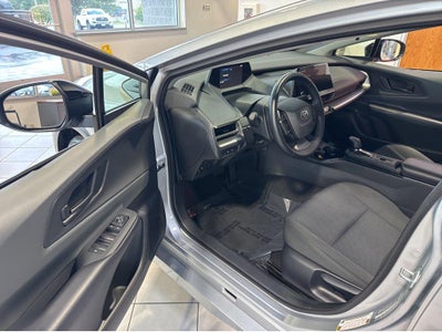 2025 Toyota Prius LE