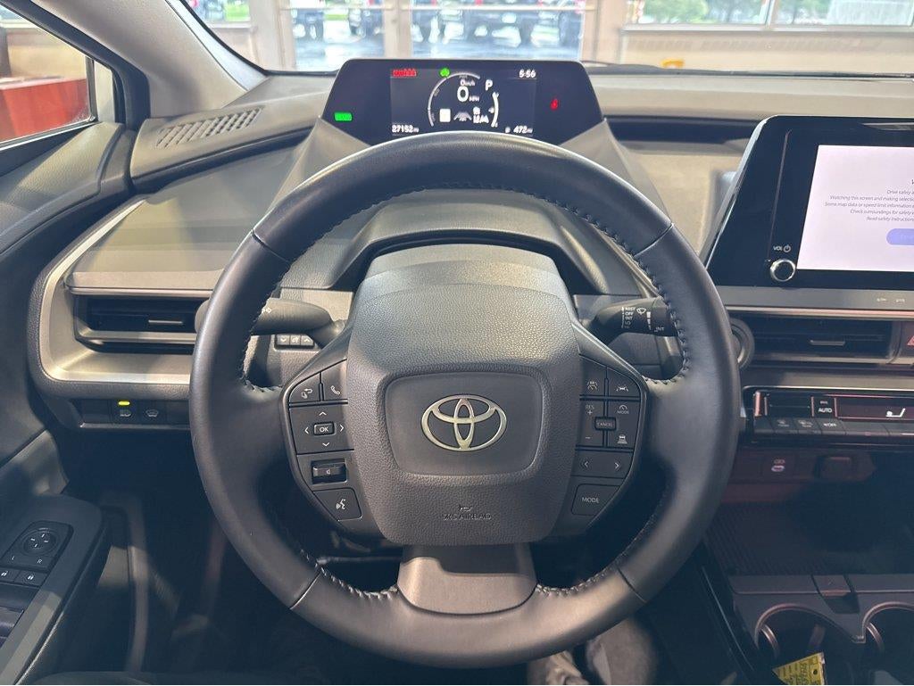2025 Toyota Prius LE