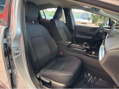 2025 Toyota Prius LE
