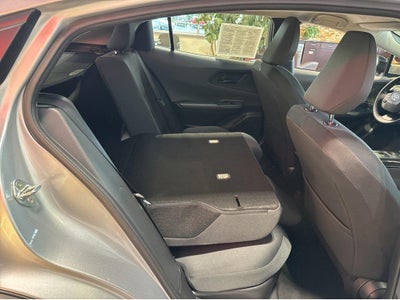2025 Toyota Prius LE