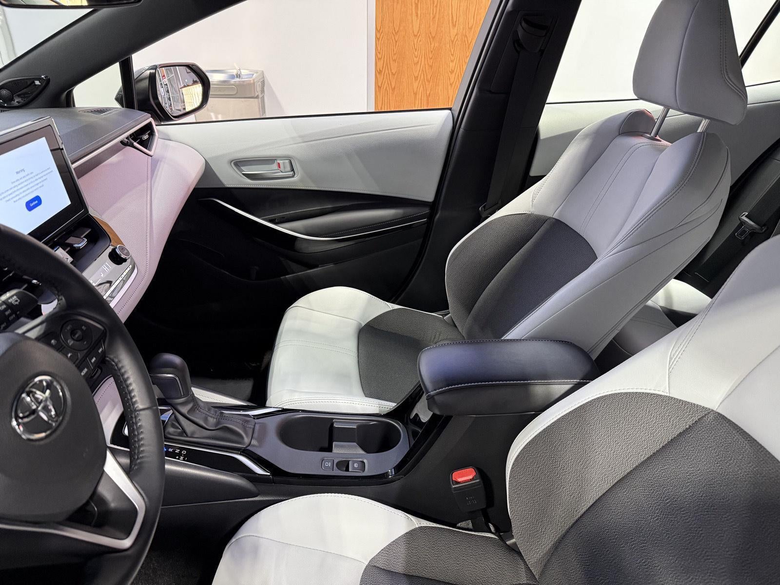 2024 Toyota Corolla Hatchback XSE